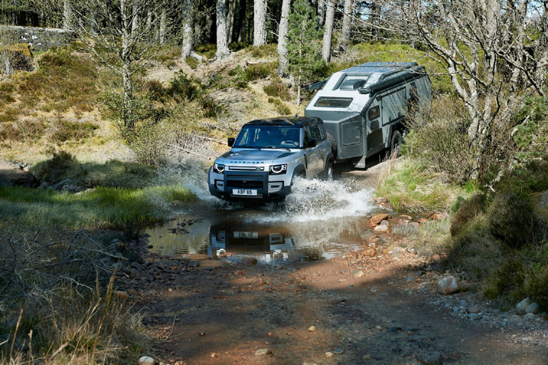 Η δυνατότητα ρυμούλκησης φτάνει τους 3.5 τόνους...