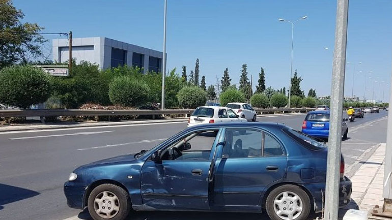 Καραμπόλα τριών Ι.Χ. στον Περιφερειακό της Θεσσαλονίκης