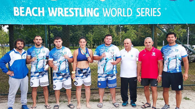 Παγκόσμια πρωταθλήτρια η Ελλάδα στο Beach Wrestling