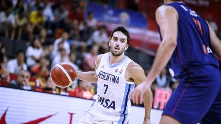 Το ιστορικό νταμπλ νταμπλ του Καμπάτσο απέναντι στη Σερβία