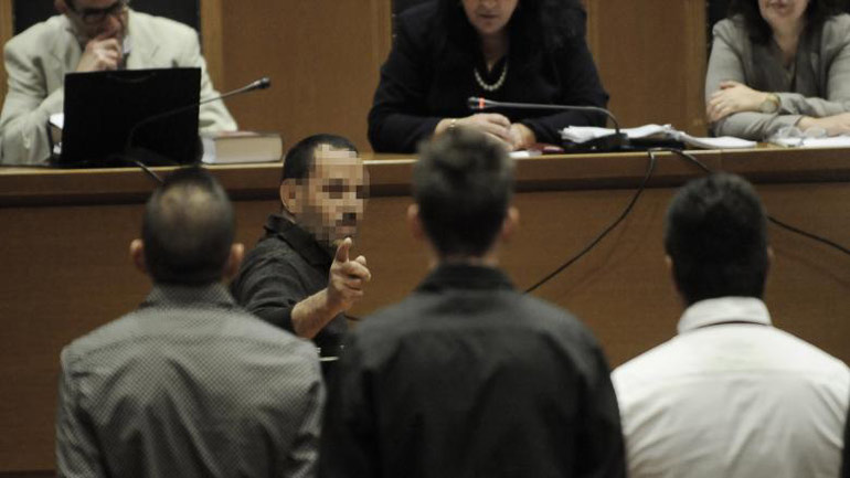 Αντιφάσεις από τον πυρηνάρχη του Περάματος στη δίκη της Χρυσής Αυγής