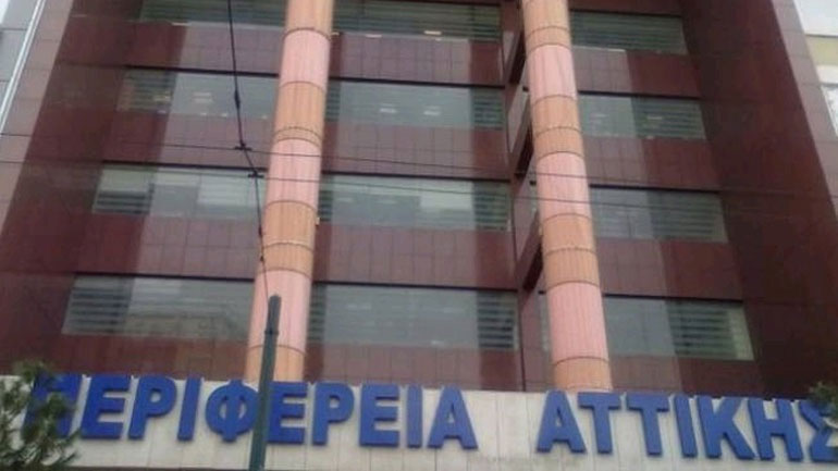 H Περιφέρεια Αττικής ενισχύει με κλιμάκια υπαλλήλων της τους ελέγχους της Τροχαίας στα σχολικά λεωφορεία