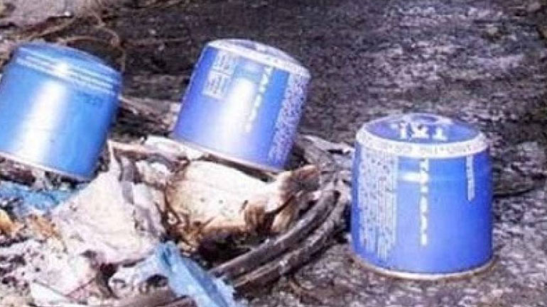 Εμπρηστική επίθεση σε τοπική οργάνωση της ΝΔ στην Πεύκη