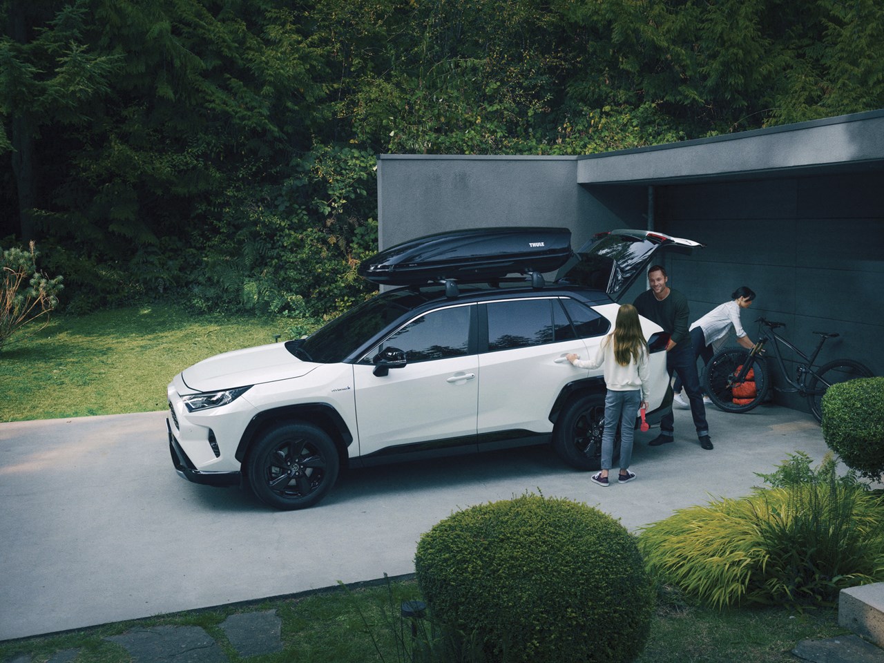 Η Toyota δίνει 3 χρόνια δωρεάν ανανέωση χαρτών και συνδεδεμένων υπηρεσιών