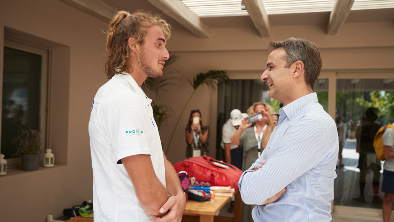 Μητσοτάκης: «Μας κάνει υπερήφανους ο Τσιτσιπάς»