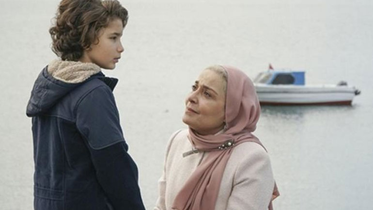 Κράτα μου το χέρι: Ο Τζενκ σταδιακά γίνεται οξύθυμος και αρχίζει τους καβγάδες στον δρόμο