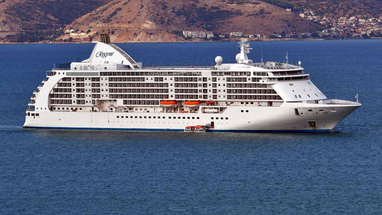 Αέρας πολυτέλειας στο Ναύπλιο όπου αγκυροβόλησε το «Seven Seas Voyager»