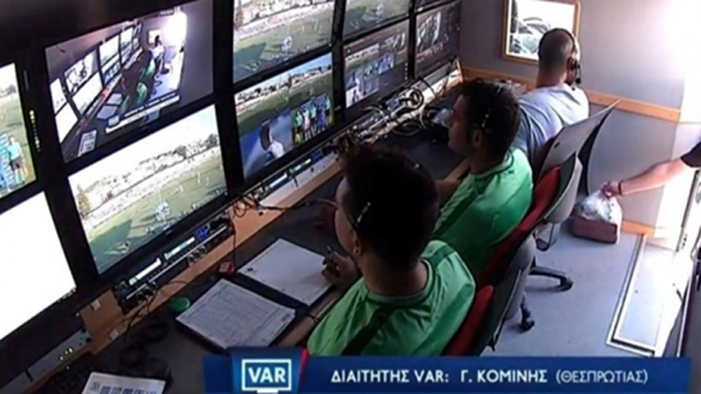 Ο νέος «Δεκάλογος Χλαπακιάσματος» μετά το παγκόσμιο ρεζιλίκι με τα «σουβλάκια στο “V.A.R.”»