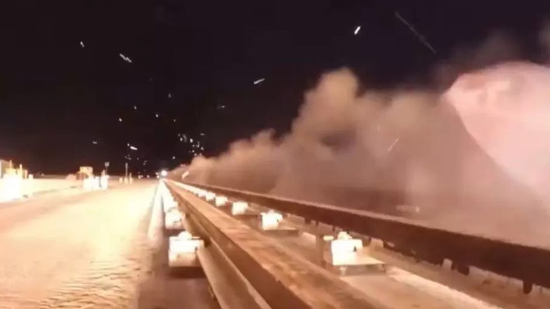 Πέρασε με 10.620 χλμ./ώρα! Πέρασε με 10.620 χλμ./ώρα!