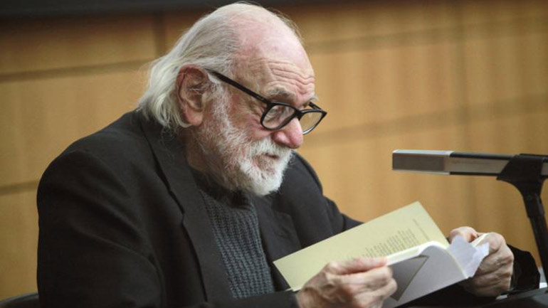 Πέθανε ο ποιητής Νάνος Βαλαωρίτης