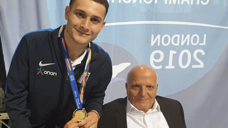 Κολύμβηση: Τρίτο χρυσό παγκόσμιο μετάλλιο για τον Μιχαλεντζάκη στο Λονδίνο