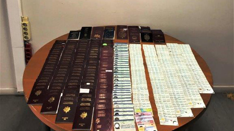 Συνεχίζονται οι αστυνομικοί έλεγχοι στο αεροδρόμιο Αθηνών – Μία σύλληψη