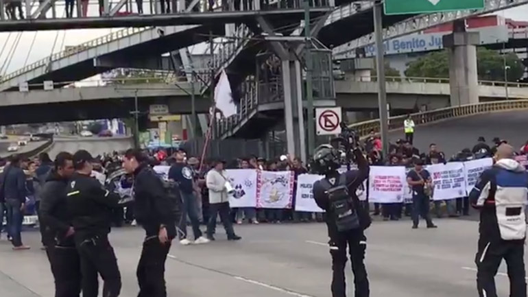 Μεξικό: Διαμαρτυρία αστυνομικών στο διεθνές αεροδρόμιο της πρωτεύουσας