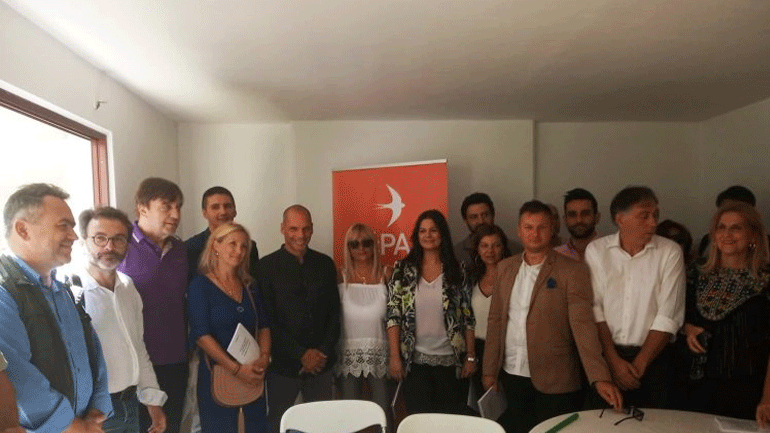 Θεσσαλονίκη: Τα γραφεία του ΜέΡΑ25 εγκαινίασε ο Βαρουφάκης