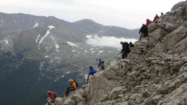 Ολοκληρώθηκε η επιχείρηση διάσωσης ανήλικου ορειβάτη στον Όλυμπο