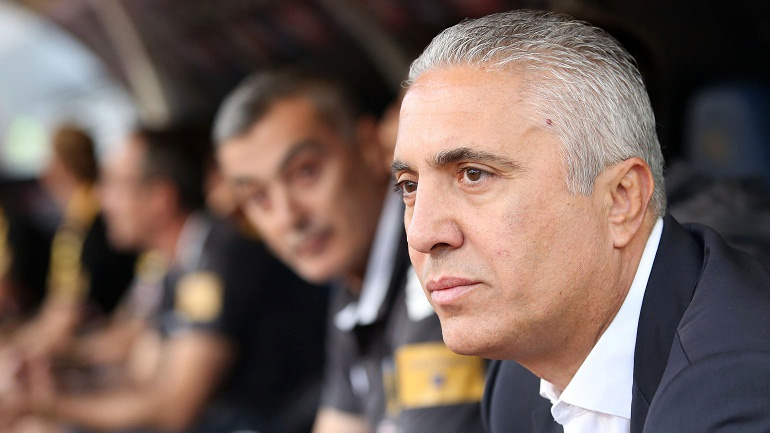 Κωστένογλου: «Δεν έχει χαθεί η χρονιά»