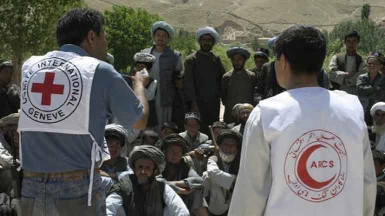 Αφγανιστάν: Οι Ταλιμπάν ανακάλεσαν την απαγόρευση που είχαν επιβάλει στον Ερυθρό Σταυρό