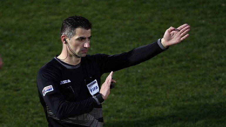 Ο Σιδηρόπουλος σφυρίζει το Μπενφίκα-Λειψία για το Τσάμπιονς Λιγκ