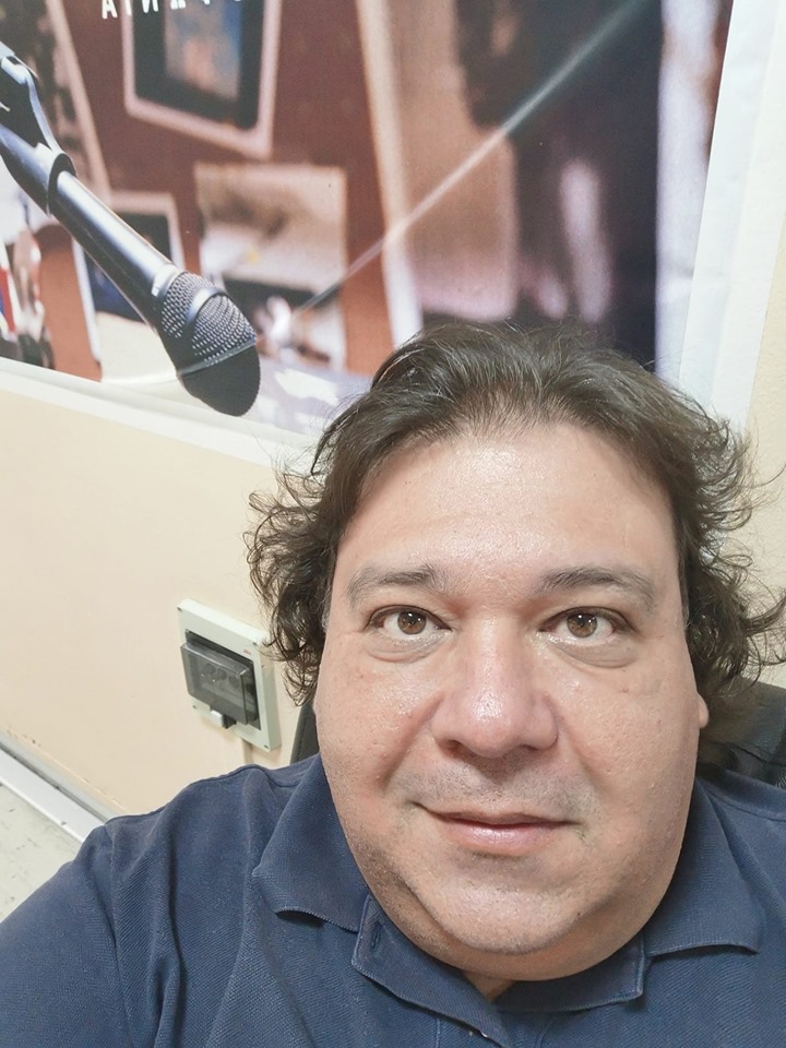 Ο Πάρις Ποντίκας