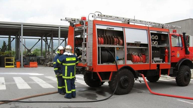 Σε εξέλιξη η πυρκαγιά στη Ζάκυνθο, αλλά με καλύτερη εικόνα