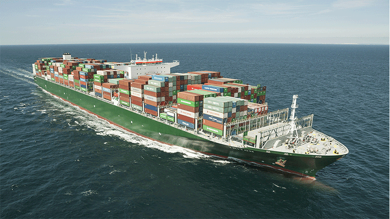 TRITON: Το μεγαλύτερο πλοίο που διέσχισε ποτέ τη Διώρυγα του Παναμά