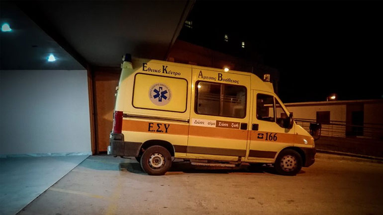 Ένας νεκρός και δύο τραυματίες από σύγκρουση ΙΧ με μοτοσικλέτα στη Θεσσαλονίκη