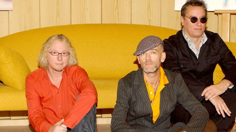 Οι R.E.M. προσφέρουν τα έσοδα του τραγουδιού «Fascinating» για την ανακούφιση των πληγέντων στις Μπαχάμες