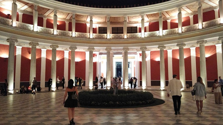 Η επιτυχημένη παρουσία της εικαστικού Μαρίας  Παπαφίλη  στην έκθεση τέχνης «Art Athina»