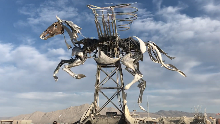 Ο Πήγασος σε κινητικό γλυπτό