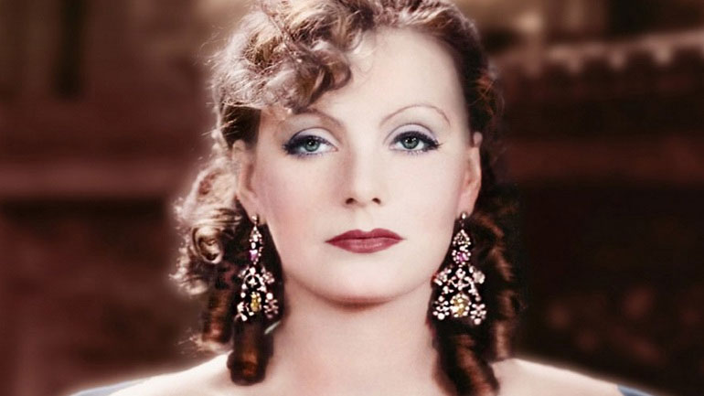Σαν σήμερα γεννήθηκε η θρυλική ηθοποιός Γκρέτα Γκάρμπο