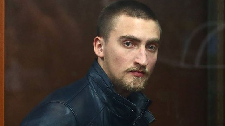 Ο Ρώσος σκηνοθέτης Αντρέι Ζβιάγκιντσεφ ζητεί από τον Πούτιν να παρέμβει στην υπόθεση του Πάβελ Ουστίνοφ