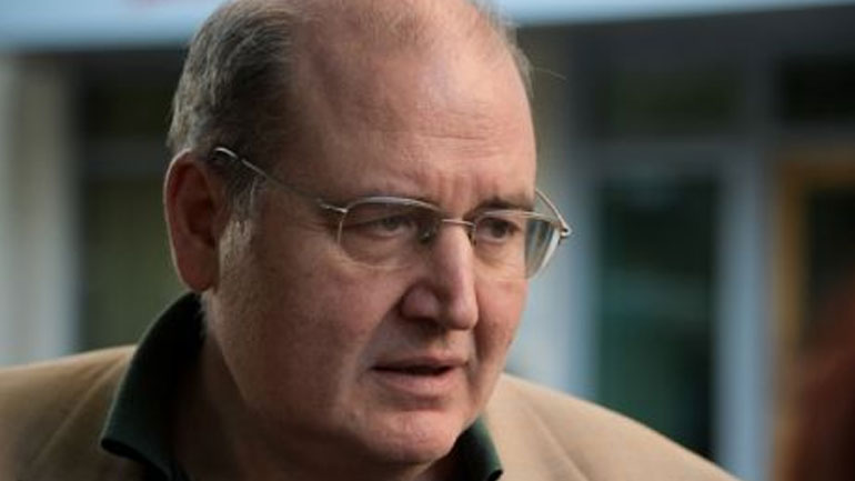 Ν. Φίλης: Θετική η μη αναγραφή του θρησκεύματος στα απολυτήρια