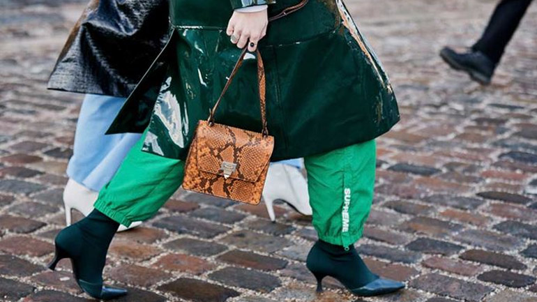 Bag Alert: Αυτές είναι οι τσάντες που είναι φέτος στη μόδα και θα τις δείτε παντού!