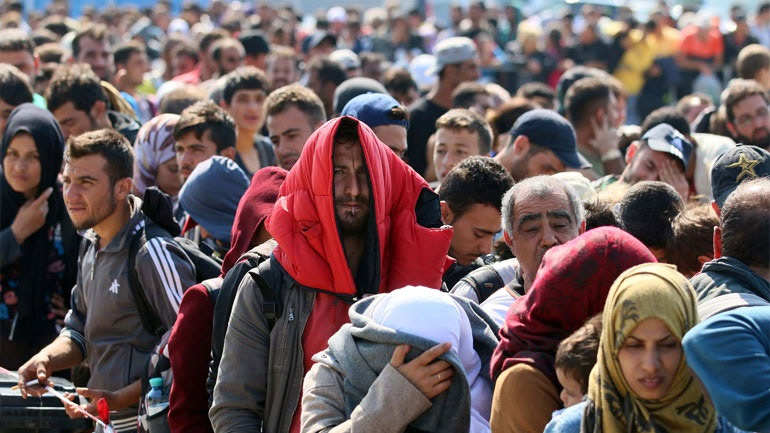 Βιώσιμες λύσεις για την υποδοχή και ένταξη των προσφύγων ζητούν 12 ΜΚΟ