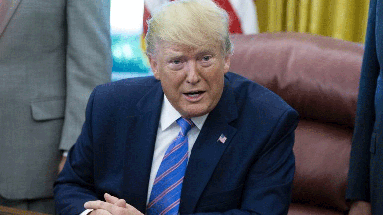 Τραμπ: «Fake news» ότι έδωσα «υπόσχεση» σε ξένο ηγέτη σε τηλεφωνική μας επικοινωνία