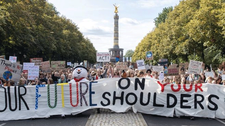 Γερμανία: Τουλάχιστον 1,4 εκατ. διαδηλωτές στους δρόμους της χώρας για το κλίμα