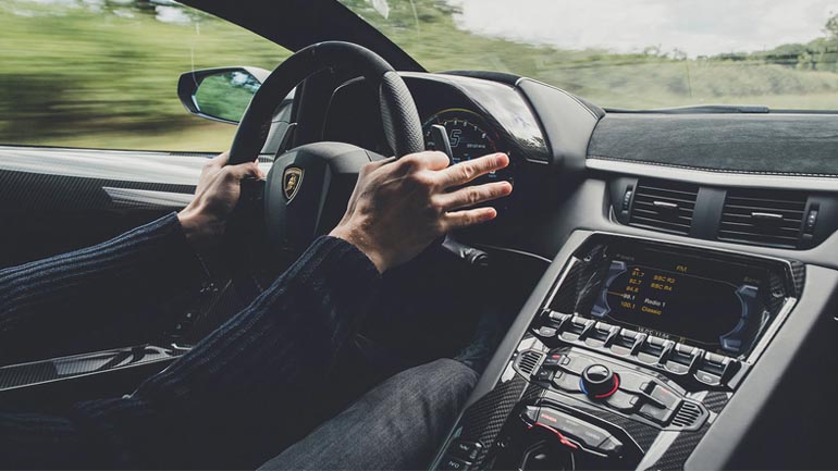 Ο ήχος της Aventador SVJ είναι… μελωδία