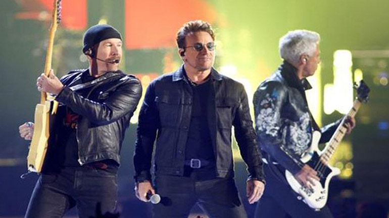 H πρώτη συναυλία των U2 στην Ινδία