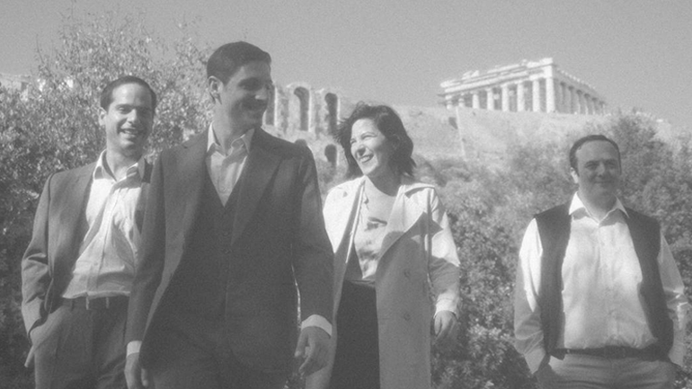 «Οι γειτονιές του κόσμου» του Γιάννη Ρίτσου στο Θέατρο Βαφείο – Λάκης Καραλής