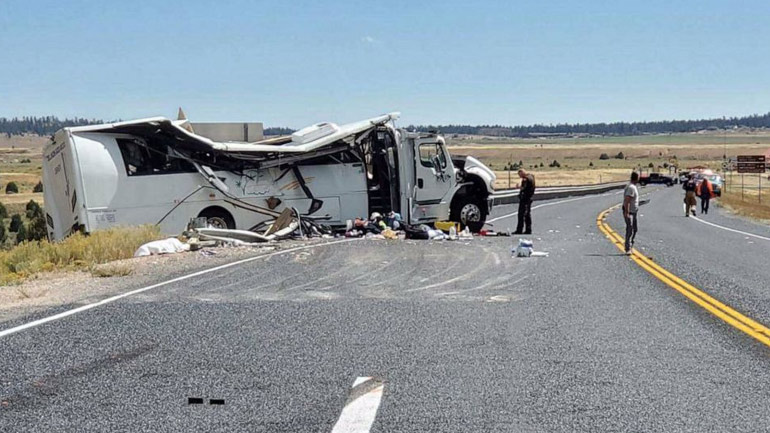 ΗΠΑ: Τουλάχιστον τέσσερις τουρίστες σκοτώθηκαν σε τροχαίο με λεωφορείο στη Γιούτα
