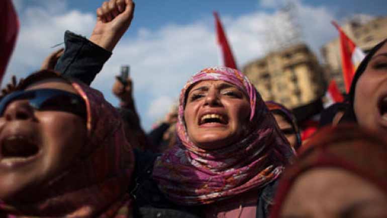 Αίγυπτος: Μετά τις διαδηλώσεις δυνάμεις των υπηρεσιών ασφαλείας αναπτύχθηκαν στην πλατεία Ταχρίρ