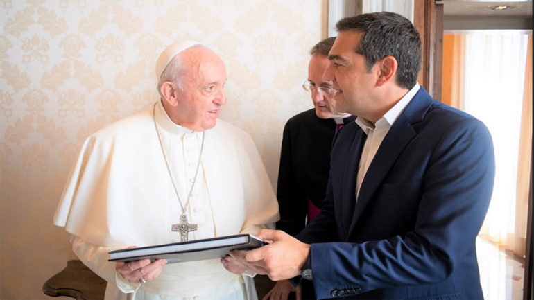 Η γραπτή αφιέρωση του Πάπα Φραγκίσκου στον Αλέξη Τσίπρα