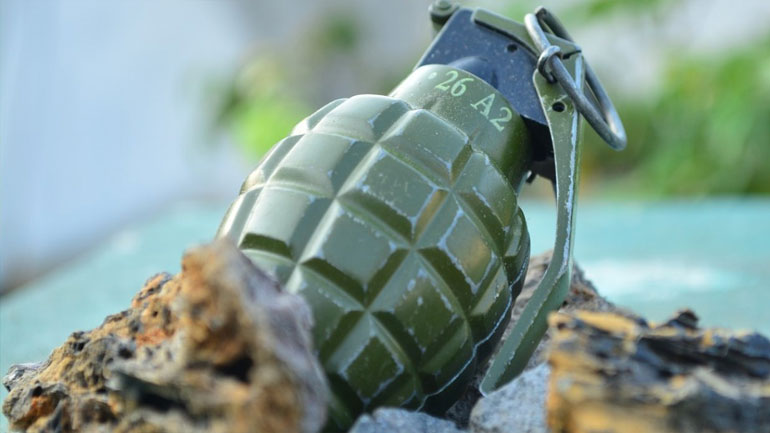 Εντοπίστηκε χειροβομβίδα στο Μενίδι