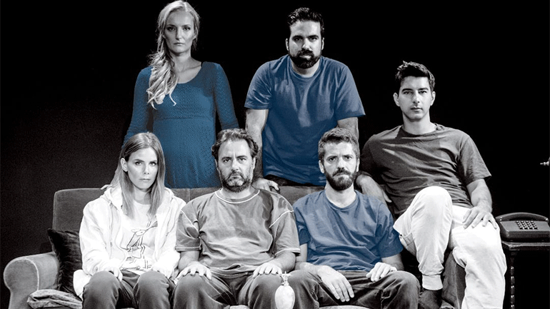 «Xαρτοπόλεμος» για τέταρτη χρονιά στο Θέατρο Γκλόρια Μικρό