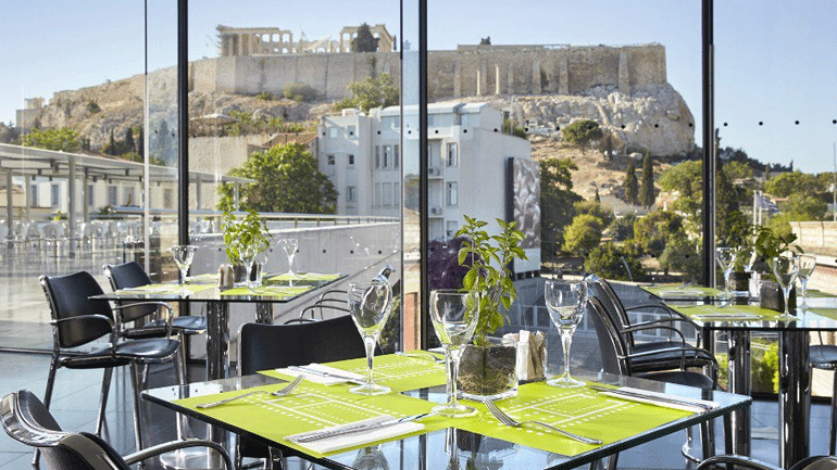 Μεσημέρι με μελωδίες άρπας στο Μουσείο Ακρόπολης