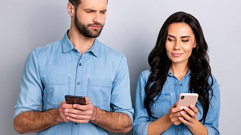 Με αυτές τις τεχνικές θα καταλάβετε εάν σας λέει ψέμματα