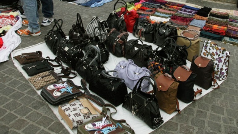 Ξεπέρασαν τους 300 οι έλεγχοι για το παρεμπόριο την περασμένη εβδομάδα