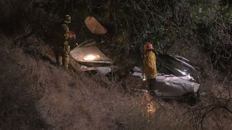 Έπεσε στον γκρεμό με τη McLaren 720S