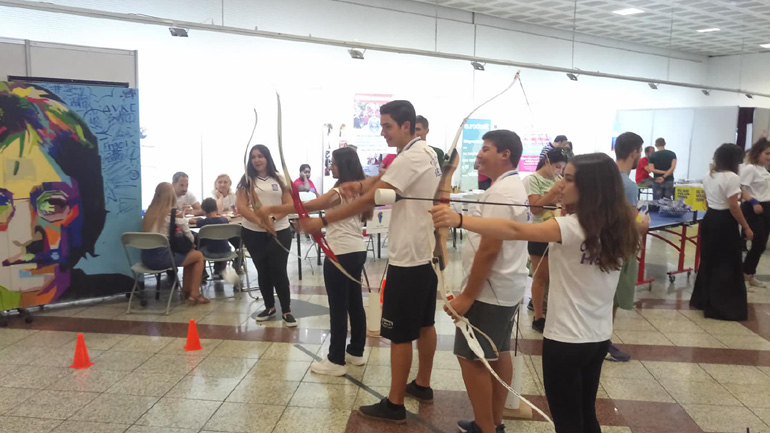 Το Σύνταγμα γέμισε τόξα, βέλη και στόχους!