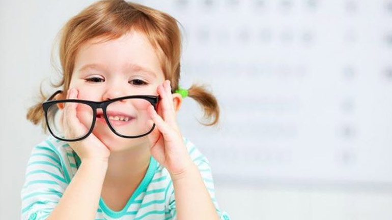 Η δεκαετία που το παιδί είναι πιο πιθανό να εμφανίσει μυωπία